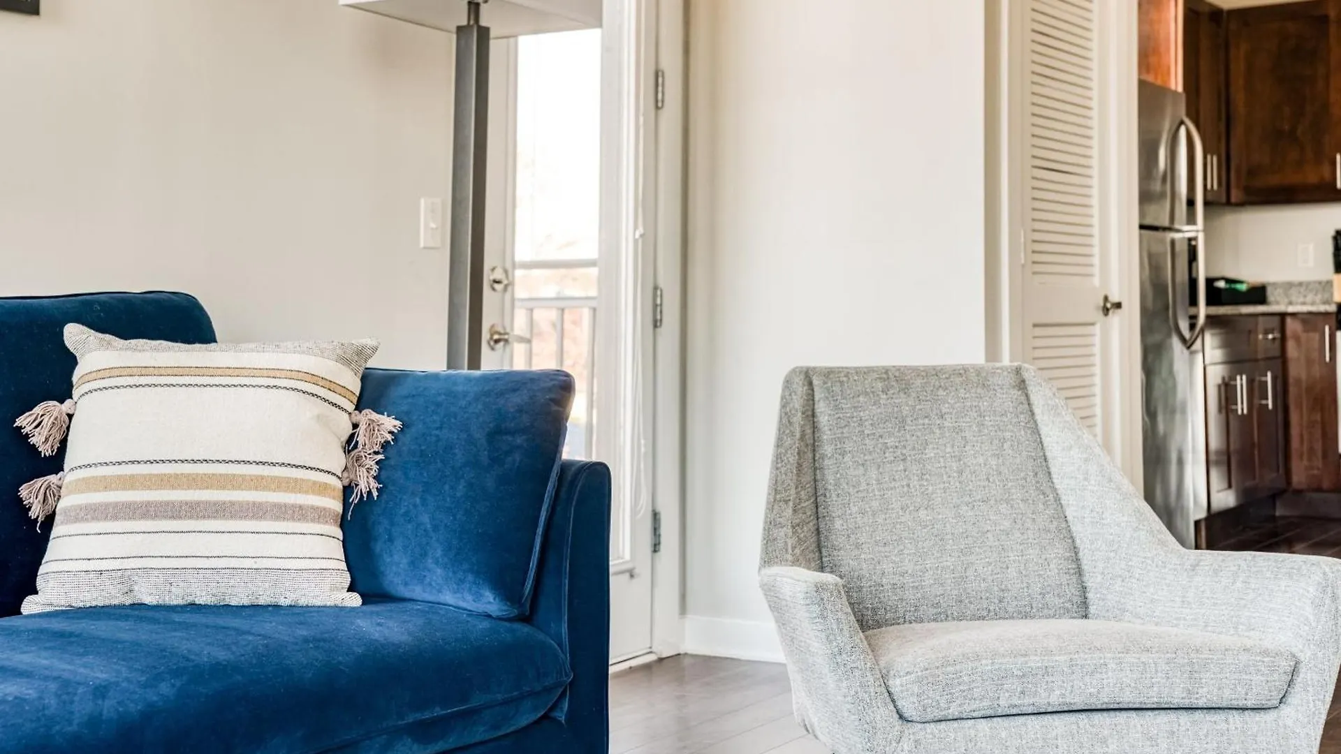 Cozysuites Music Row Spacious 2Br W Free Parking16 纳什维尔 公寓